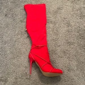 EGO - Red Thigh high round toe boots, US 9 (BRAND NEW)